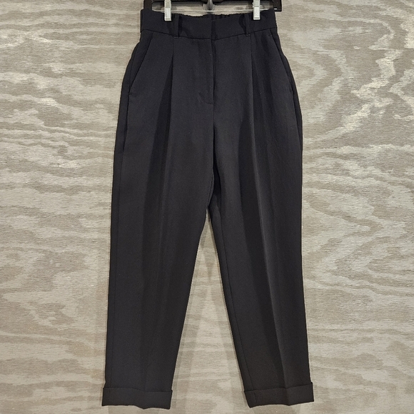 Aritzia Wilfred SZ 4 Black Dashwood Pants Cuffed Hem Pleated Front Ankle Pants - Picture 2 of 15